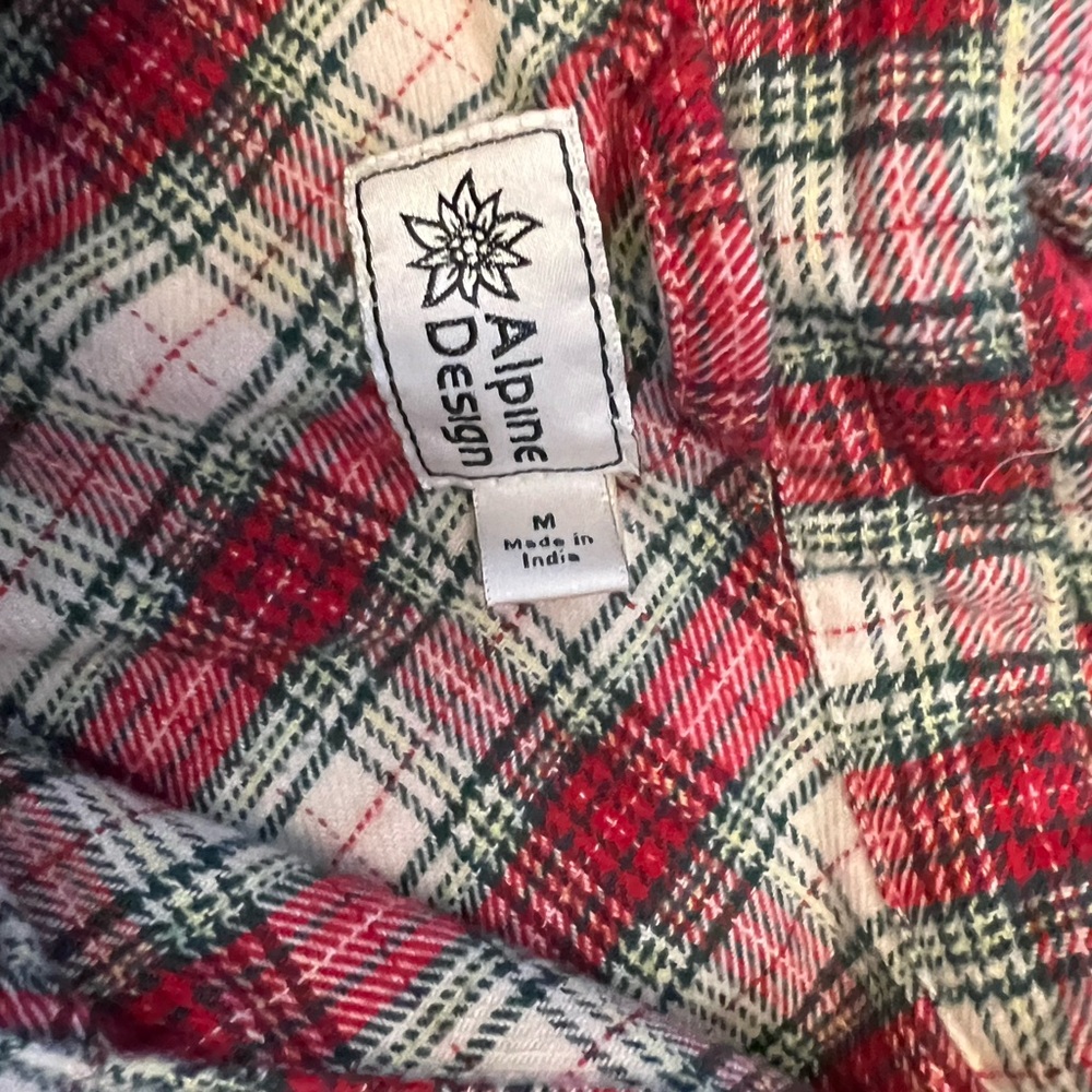 Alpine Design Flannel‎ Shirt Women Medium Red Plaid NEW Midweight ADW24300 - Picture 3 of 8